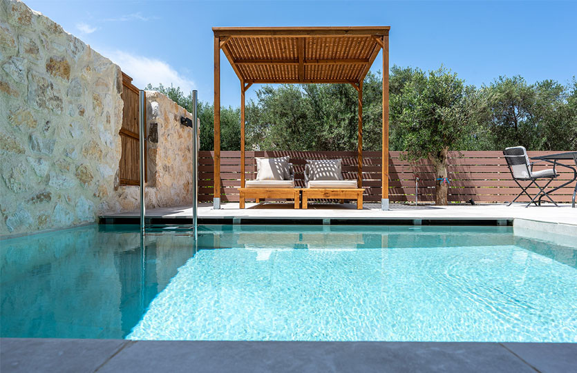 AEGEAN FAMILY SUITES WITH PRIVATE POOL